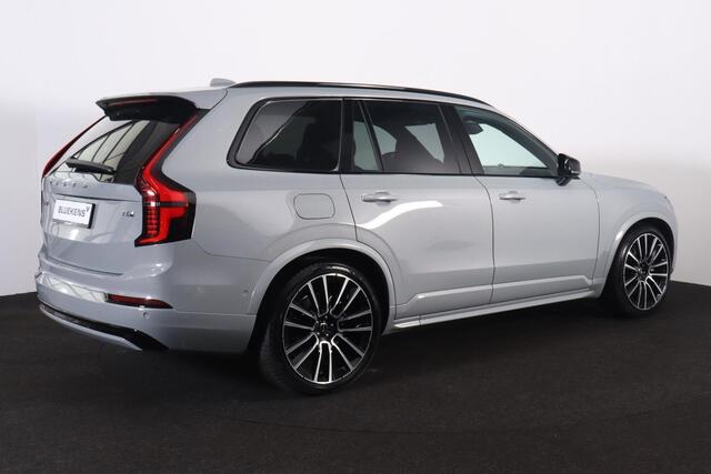Volvo XC90 T8 Recharge AWD Ultra Dark - LONG RANGE - Luchtvering - Panorama/schuifdak - IntelliSafe Assist & Surround - 360º Camera - Bowers & Wilkins audio - Verwarmde voorstoelen, stuur & achterbank - Parkeersensoren voor & achter - Elektr. bedienb. voorstoelen me