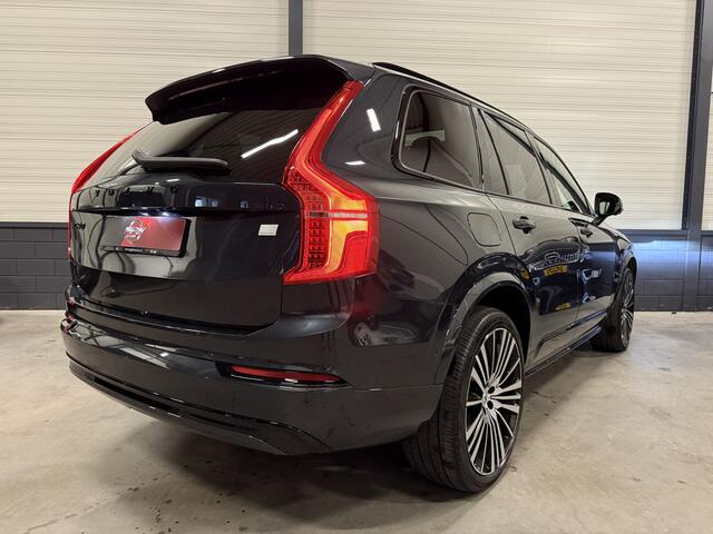 Volvo XC90 T8 Recharge AWD R-Design PANO/B&W/LUCHTVERING/TREKHAAK/HEAD-UP/360CAMERA/22"/NAPPA-LEER/ACC/PILOT-ASSIST/SAVILE-GREY/BLACK-STYLE EXTERIEUR/VOLLEDIG VOLVO DEALER HISTORIE