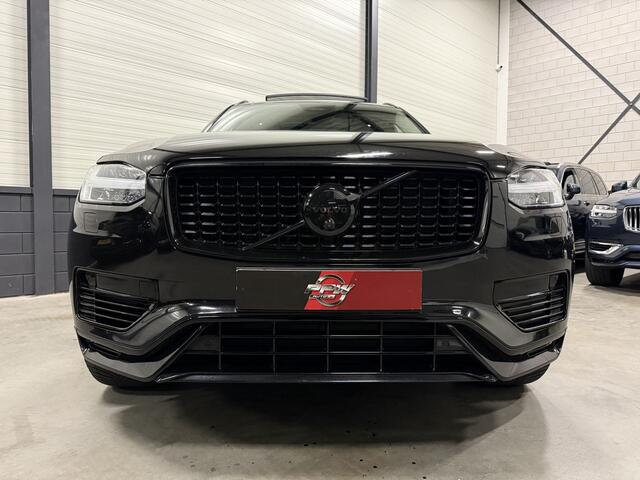 Volvo XC90 T8 Recharge AWD Ultimate Dark PANO/LUCHTVERING/HEAD-UP/H&K/MASSAGE+VENTILATIE/360CAMERA/ACC/PILOT-ASSIST/CRYSTAL-POOK/20"/BLACK-OPTIC/RECENT OH BEURT GEHAD BIJ VOLVO