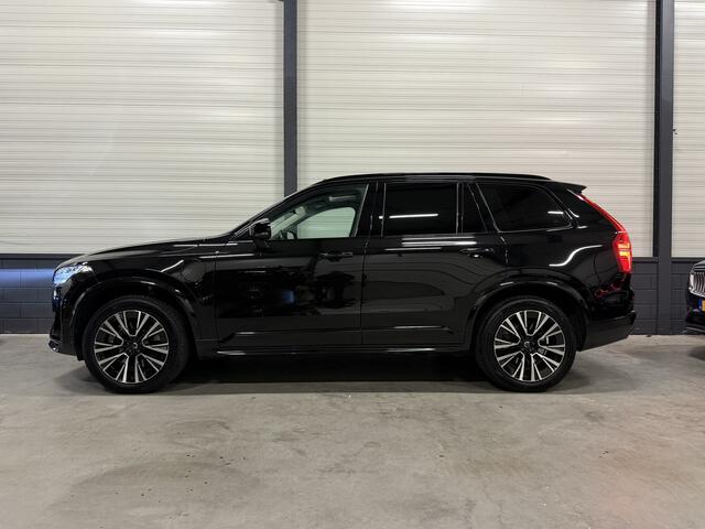 Volvo XC90 T8 Recharge AWD Ultimate Dark PANO/LUCHTVERING/HEAD-UP/H&K/MASSAGE+VENTILATIE/360CAMERA/ACC/PILOT-ASSIST/CRYSTAL-POOK/20"/BLACK-OPTIC/RECENT OH BEURT GEHAD BIJ VOLVO
