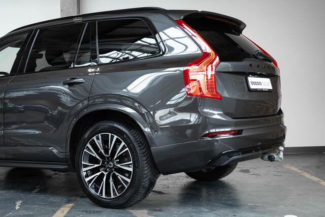 Volvo XC90 T8 Recharge AWD Ultimate Dark | Wegklapbare trekhaak | 360 Graden Camera | Getint Glas Achter | Luchtvering | Adaptieve Cruise Control | Verwarmbare Voorstoelen | Dodehoekdetectie Met Correctie | Panorama Dak | Rijstrooksensor Met Correctie | Navigatiesys