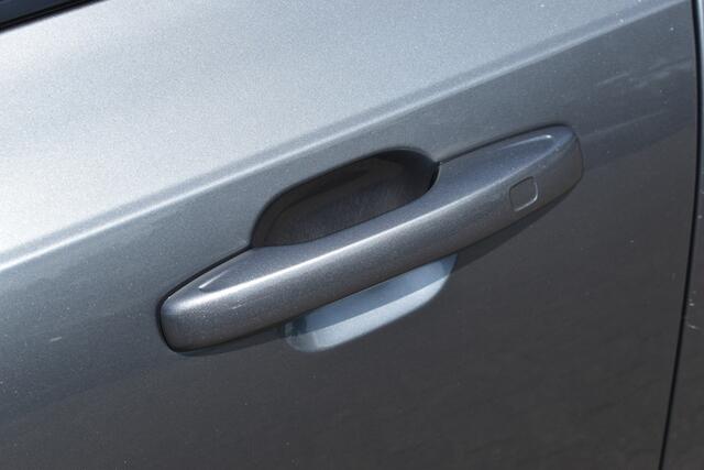 Volvo XC90 B5 250PK Automaat AWD R-Design Intro Edition | Mild Hybrid diesel | Trekhaak | Luchtvering | Leder | H&K | ACC | 360 Camera