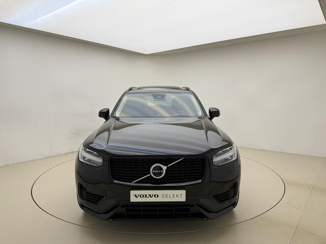 Volvo XC90 T8 455pk AWD Ultra Dark / Luchtvering / Bowers en Wilkins audio / Geventileerde stoelen / Massage / Visual park assist /