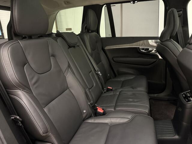 Volvo XC90 T8 455pk AWD Ultra Dark / Luchtvering / Bowers en Wilkins audio / Geventileerde stoelen / Massage / Visual park assist /
